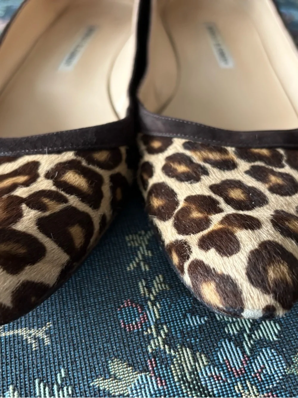 Manolo Blahnik Leopard-Print Pointed-Toe Flats in Brown and Cream - Picture 4 of 5